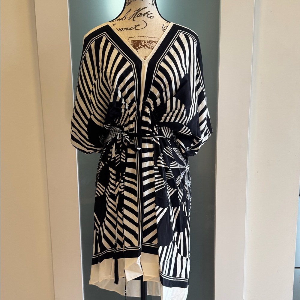 Black and White Striped Women's Sweater